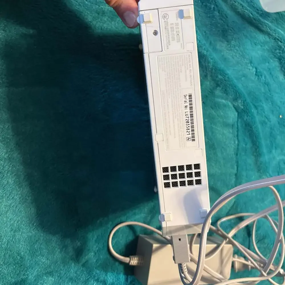 Nintendo Wii White Console RVL-001 (USA)